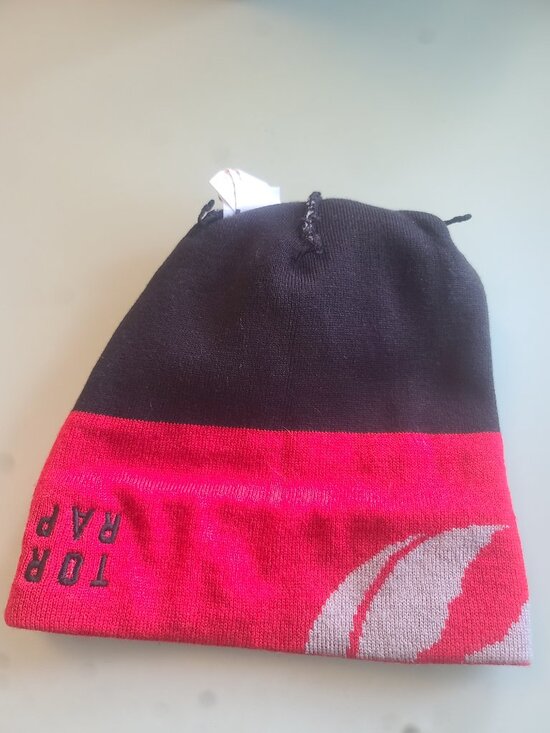 Toronto Raptors' beanie toque - Picture 5 of 5